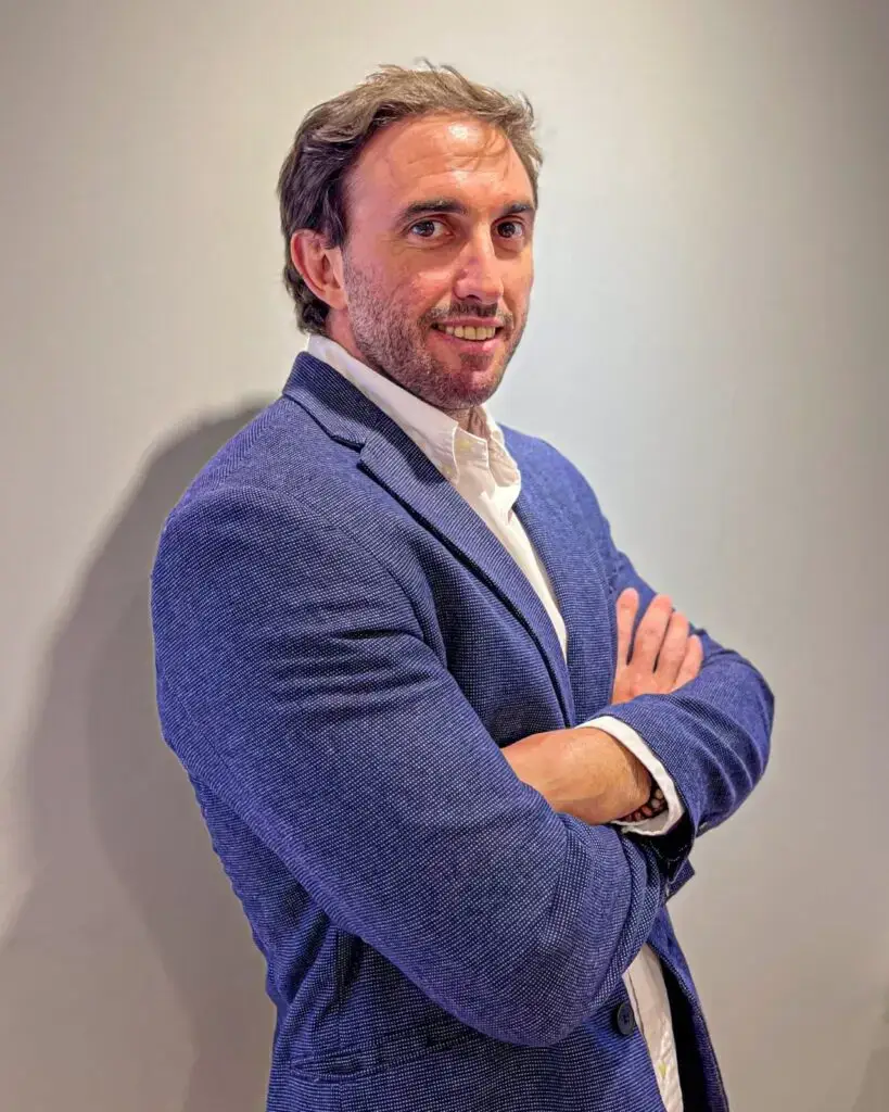 Dr. Santiago Gibernau